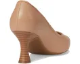 Туфли-лодочки Clarks Kataleyna West с острым носом и пеной Ultimate Comfort