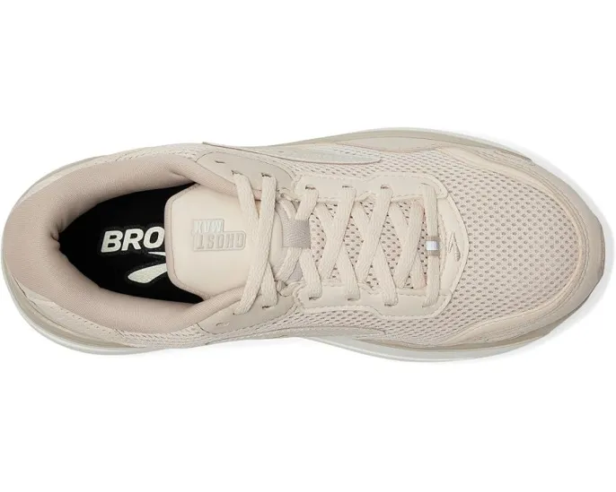 Кроссовки Brooks Ghost Max SE (Suede) с верхом из замши и сетки и текстильной подкладкой