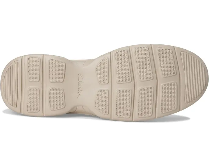 Мокасины Clarks Bradley Ease из нубука с эластичной вставкой