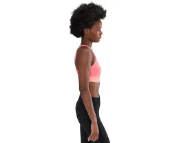 Спортивный бюстгальтер Under Armour Infinity High Impact с застежкой сзади