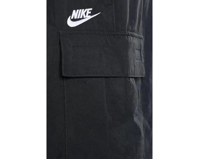 Шорты Nike Sportswear Club Utility с карманами на клапанах