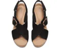 Босоножки Clarks Giselle Dove на клине с перекрещивающимися ремешками