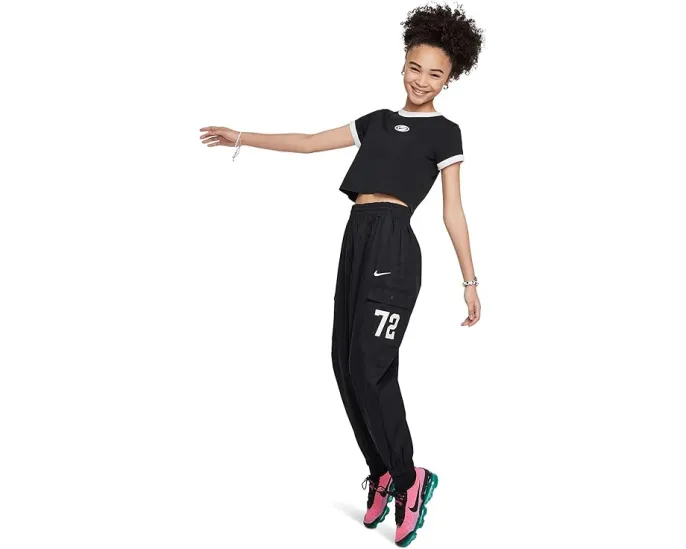 Детская укороченная футболка Nike Kids Sportswear из мягкого джерси