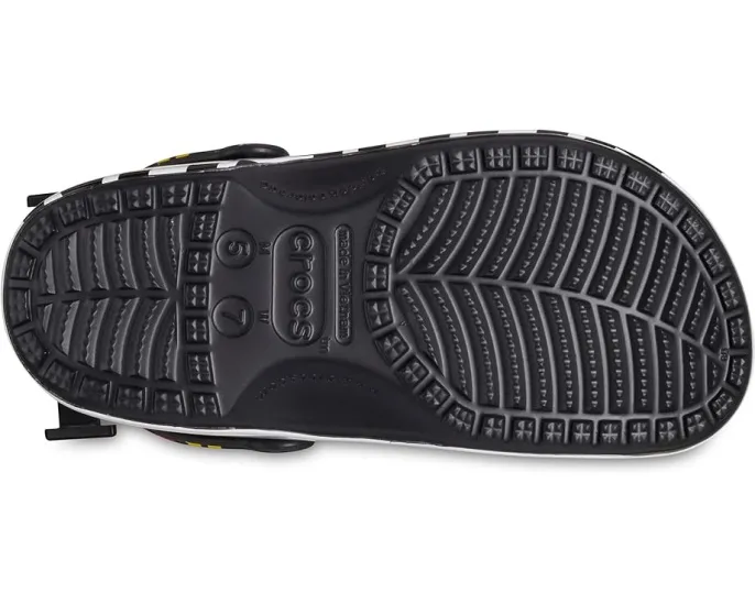 Кроксы Nascar Classic Clogs с аэродинамическим спойлером и 6 эксклюзивными charms