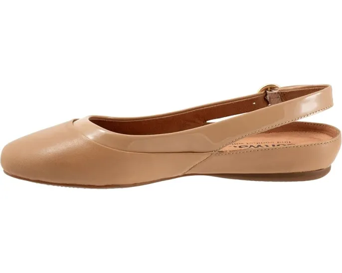 Туфли SoftWalk Sheffield из кожи с застежкой на пряжку и съемной стелькой