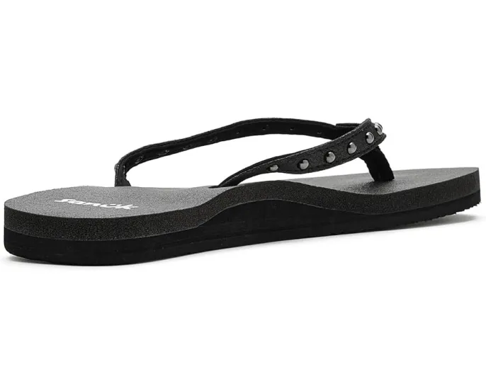 Sanuk Сандалии Yoga Joy II Stud с ремешком на заклепках и стелькой из коврика для йоги