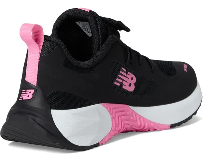 New Balance Kids Fuelcell Play кроссовки на резинке с верхней лямкой и защитой носка