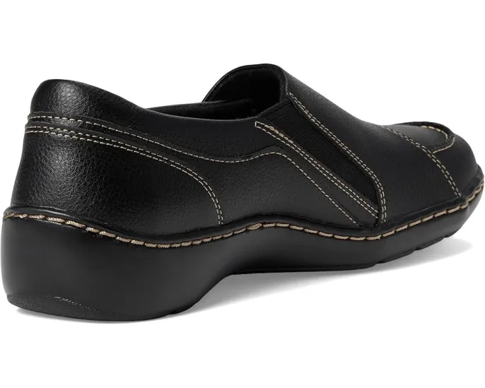 Туфли Clarks Cora Teresa с застежкой на липучке и стелькой Ultimate Comfort