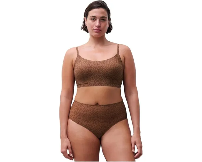 Стринги Chantelle Soft Stretch с высокой посадкой и бесшовным дизайном