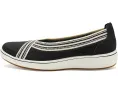 Слипоны Breezesky Air от Clarks с эластичными вставками и стелькой Cloudsteppers