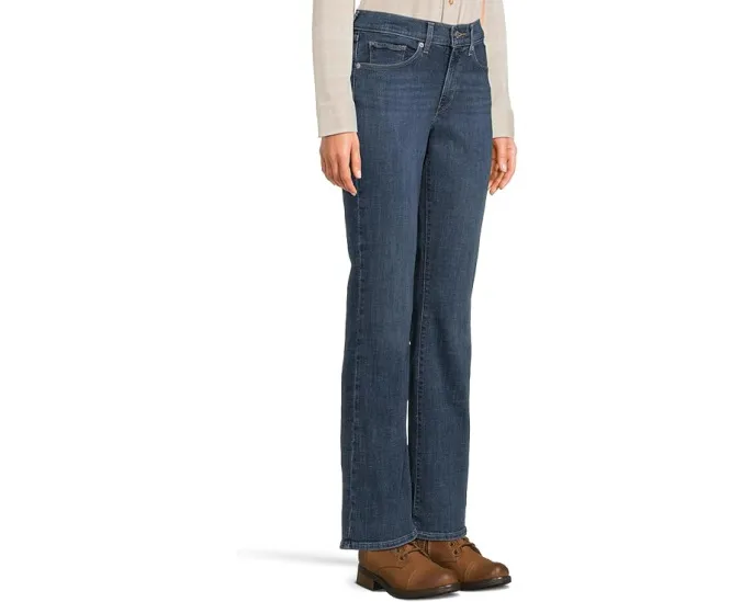 Женские джинсы Levi's Womens Classic Bootcut с технологией WaterLess и кожаным патчем