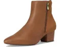 Ботинки Clarks Ellanie Vibe с заостренным носком и пеной Ultimate Comfort в стельке