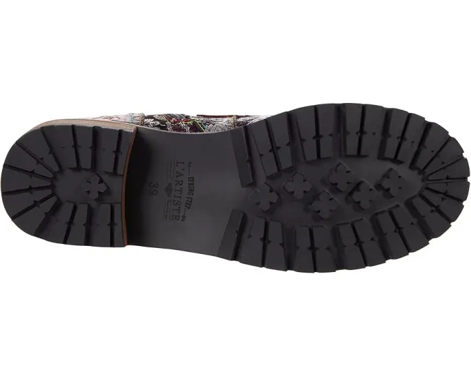 Ботильоны L'Artiste by Spring Step Fantastic с вышивкой и цветочным тиснением