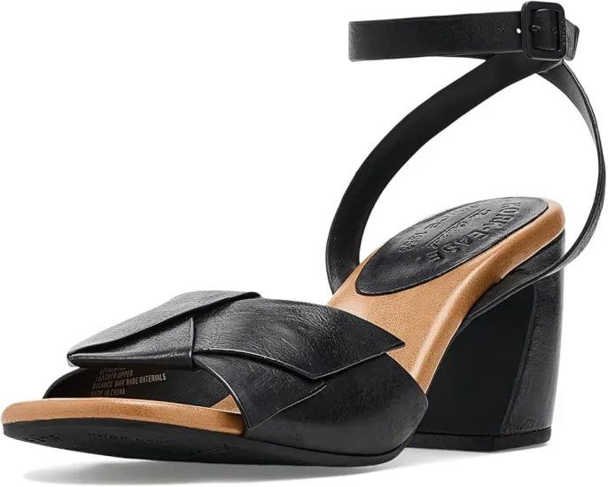 Сандалии Kork-Ease Brooke с открытым носком и ремешком