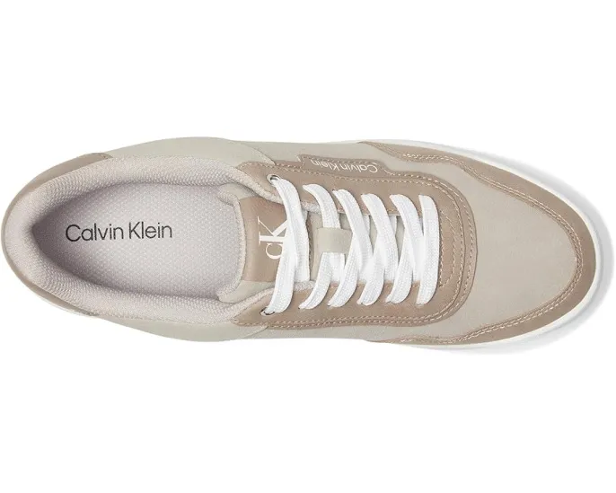 Кроссовки Calvin Klein Adryen с искусственным замшем и амортизирующей стелькой
