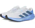 Беговые кроссовки Adidas Questar 3 с низким профилем и фирменными полосками