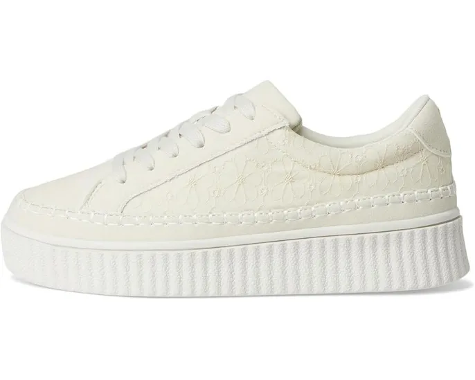 Кроссовки Pazey на платформе с рельефной подошвой и шнуровкой