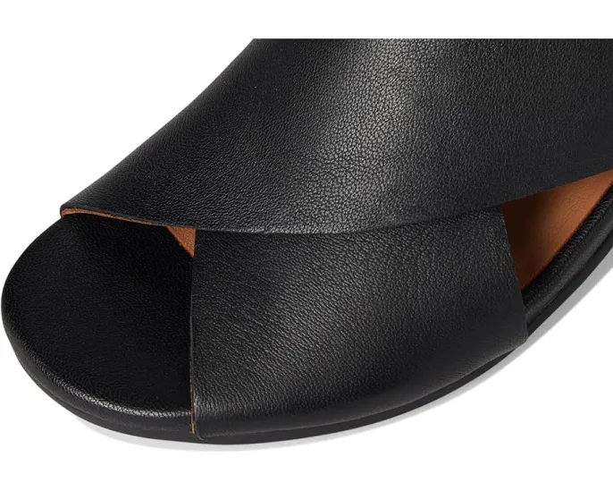 Туфли Gentle Souls by Kenneth Cole Yvette с открытым носком и перекрестными ремешками