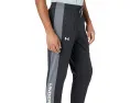 Брюки Under Armour Brawler с флисовой подкладкой и эластичным поясом на шнурке