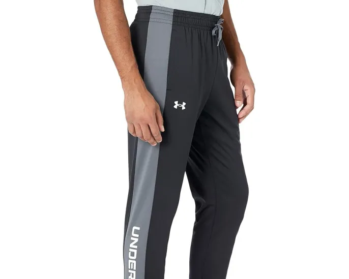 Брюки Under Armour Brawler с флисовой подкладкой и эластичным поясом на шнурке