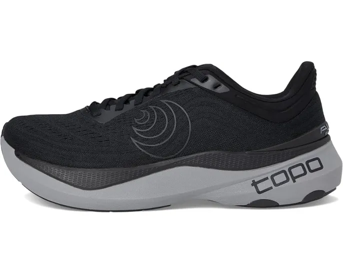 Тренировочные кроссовки Topo Athletic Aura с технологией ZipFoam