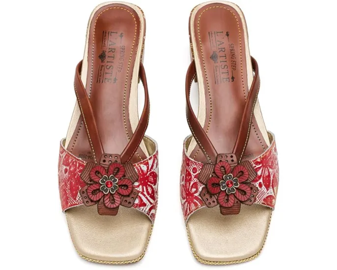 L'Artiste by Spring Step Сандалии Europa из кожи с цветочным тиснением и блочным каблуком