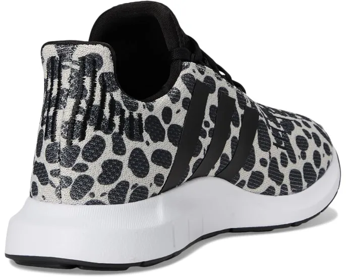 Беговые кроссовки Adidas Swift Run 1.0 с резиновым верхом и подошвой