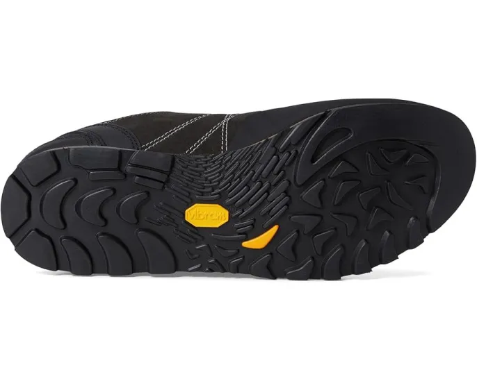 Трекинговые кроссовки Scarpa Crux из переработанных материалов