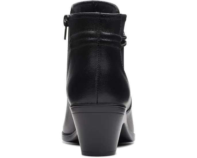 Ботильоны Clarks Emily2 Kaylie на устойчивом каблуке с застежкой-молнией