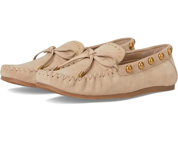 Лоферы Vince Camuto Sennett Studded Mocassin с заклепками