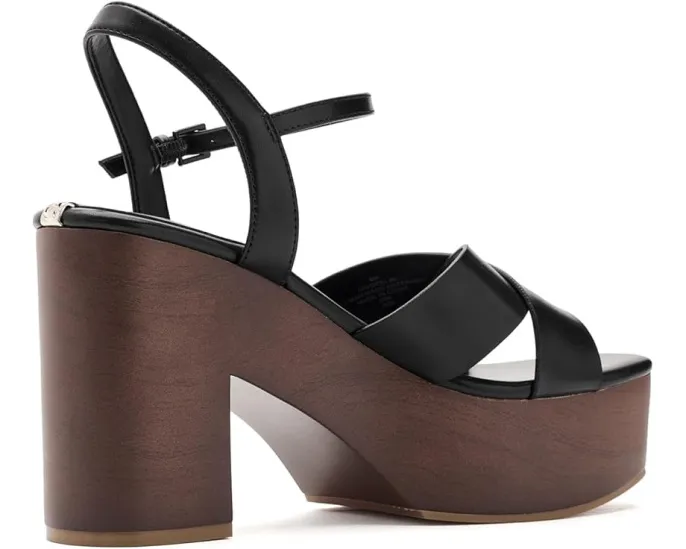 Босоножки GUESS Qeelin с каблуком и платформой