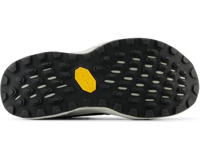 Трейловые кроссовки New Balance Fresh Foam X Hierro v8 с био EVA