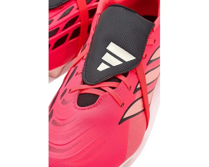 Бутсы футбольные Adidas Predator Club с откидным язычком для твердого грунта