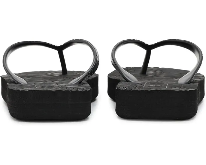 Шлепанцы Roxy Beach Up с легкой конструкцией и круглым носком