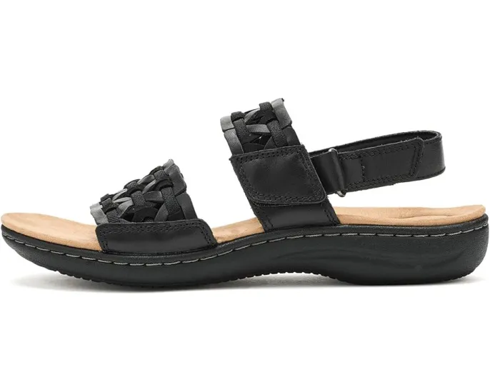 Сандалии Clarks Laurieann Lily с регулируемой застежкой и стелькой Ultimate Comfort