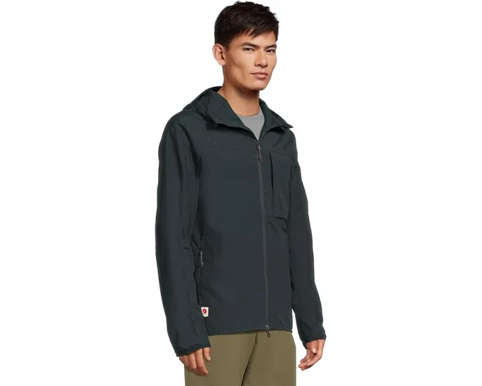 Ветровка Fjällräven High Coast Wind Jacket с капюшоном и защитой от ветра