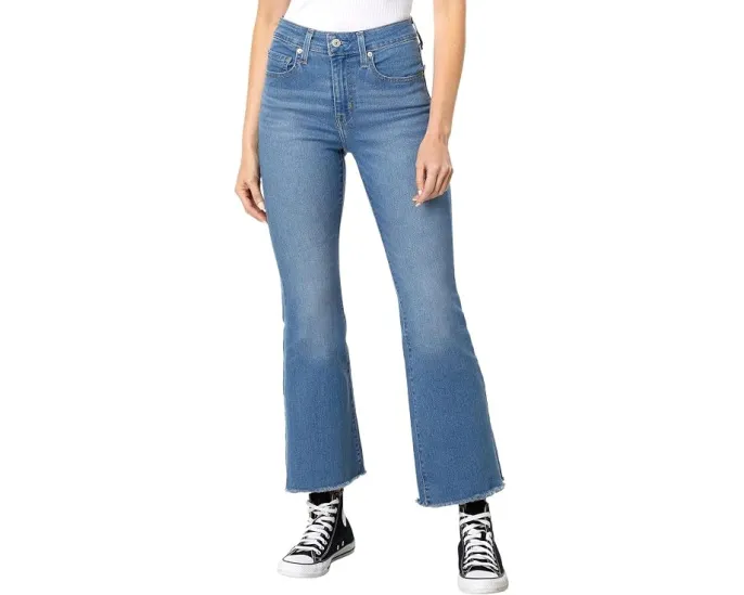 Джинсы Levi's 726 High-Rise Flare с завышенной талией и расклешенным силуэтом