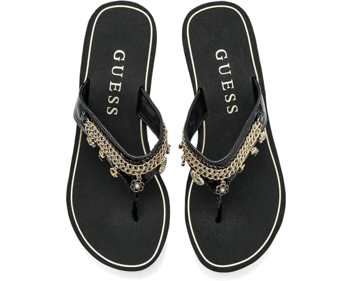 Сандалии GUESS Sutton с клиновидным каблуком и декоративными цепочками