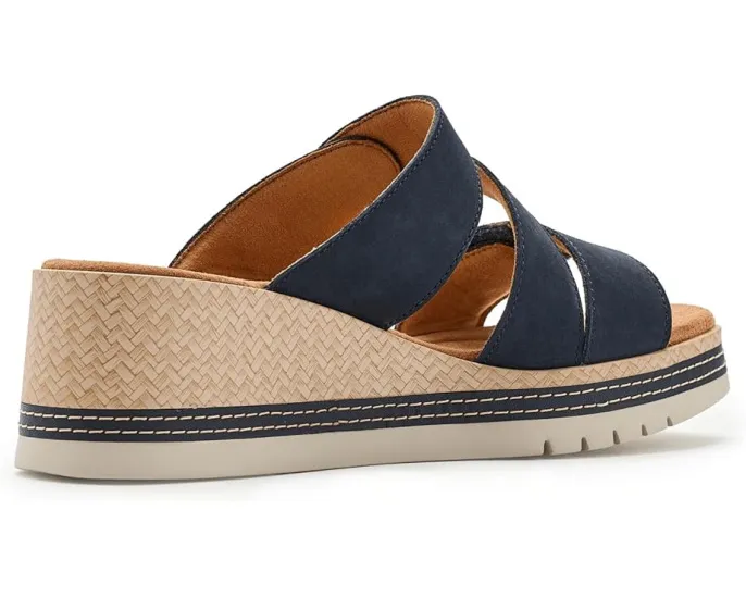 Сандалии Clarks Kidiki Cove на платформе с застежкой велькро
