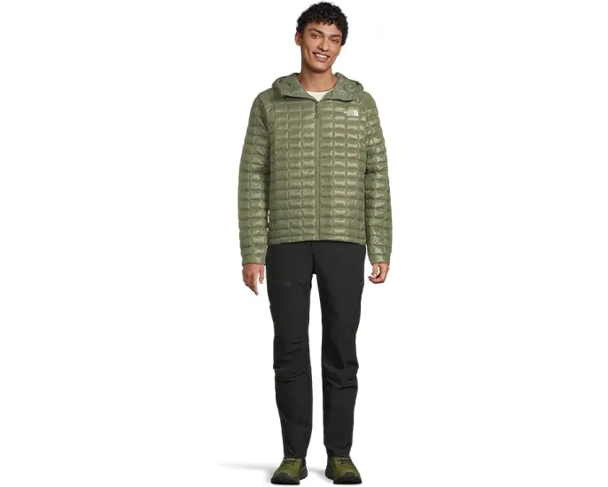 Куртка The North Face с капюшоном и синтетическим утеплителем THERMOBALL