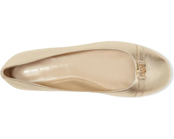 Балетки Mandy Flat с округлым носком и шармом