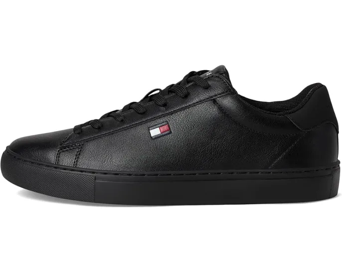 Кроссовки Tommy Hilfiger Brecon с фирменным логотипом и круглым носком