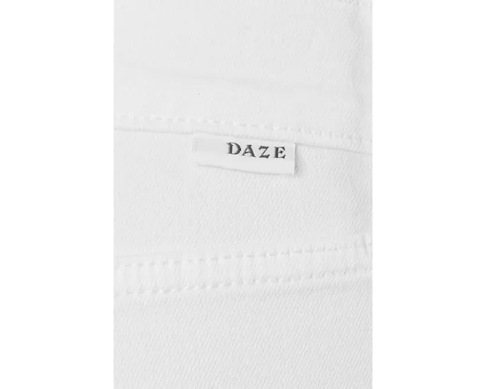 Джинсы DAZE Shy Girl клеш с высокой талией