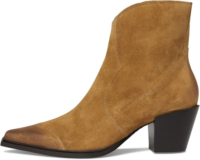 Ботинки Marc Fisher LTD Giulie с острым носком и квадратным каблуком