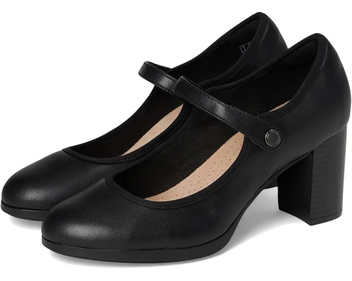 Туфли Clarks Bayla Lily в стиле Mary Jane с каблуком и застежкой на липучке