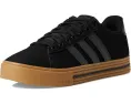 Кроссовки Adidas Daily 4.0 с текстильным верхом и усиленным носком