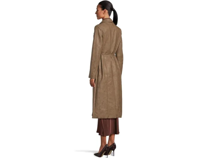 Тренч из искусственной кожи с поясом и двубортной застежкой