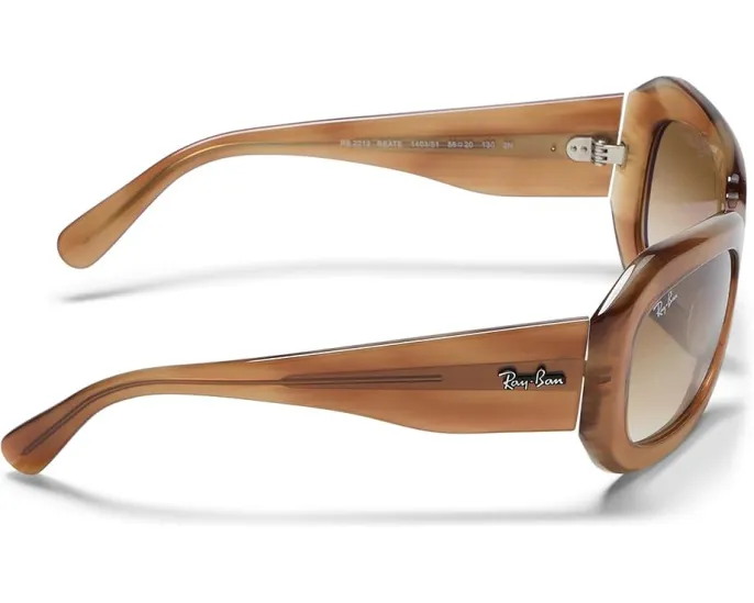 Солнцезащитные очки Ray-Ban Beate с удлиненной формой линз и УФ-защитой