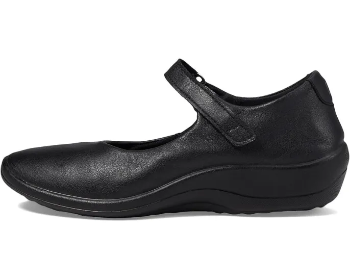 Балетки Arcopedico Thy с ремешком на липучке и стелькой Hybrid Air