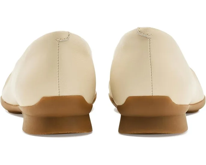 Балетки Clarks Jazmynn Lo из мягкой кожи с круглым носком и удобной стелькой